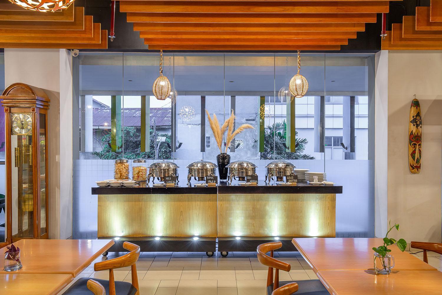 Hotel 1o1 Urban Pemuda Jakarta